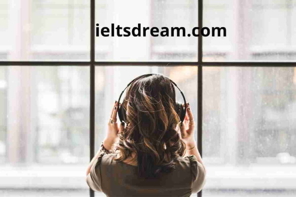 Headphones IELTS Speaking Part 1 Questions With Answer (1)