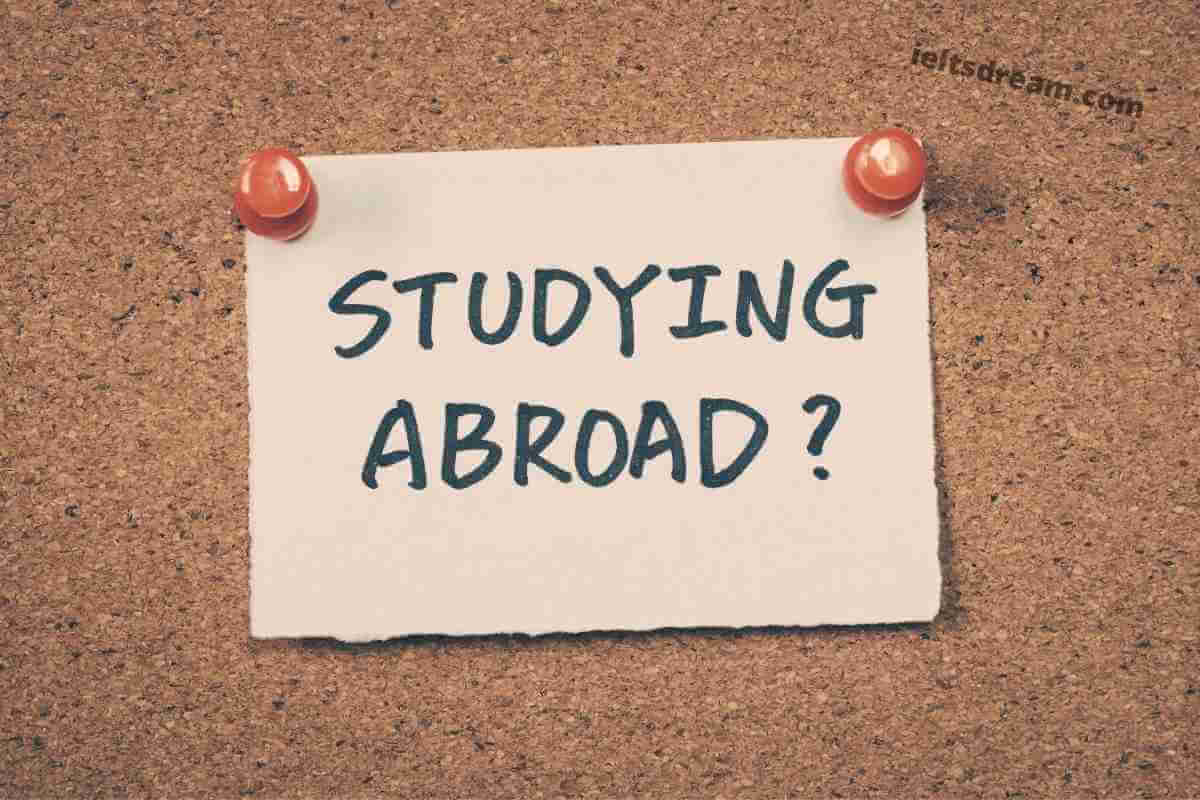 Many Students Decide to Further Their Studies Abroad. (1)